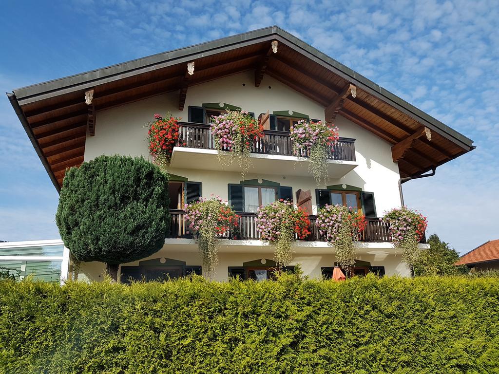 Pension Bergsee バート・ウィーゼ エクステリア 写真
